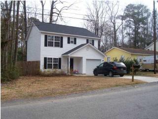 207 Challedon Dr, Summerville, SC 29485-7007