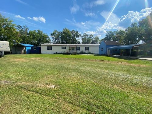 437 County Road 547, Angleton TX  77515-8960 exterior