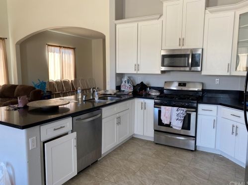 20878 Wells St, Perris, CA 92570-7552
