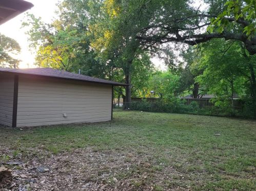 803 Akers St, Angleton TX  77515-5612 exterior