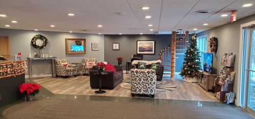 118 Weirs Rd, Laconia, NH 03249-6663