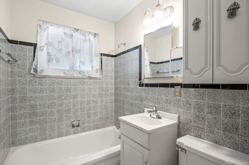 4661 66th Ave, Arvada CO  80003-6325 exterior