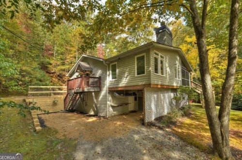 63 Chimney Ct, Ellijay, GA 30540-0552