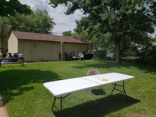 2685 Logan St, Denver, CO 80210-5715