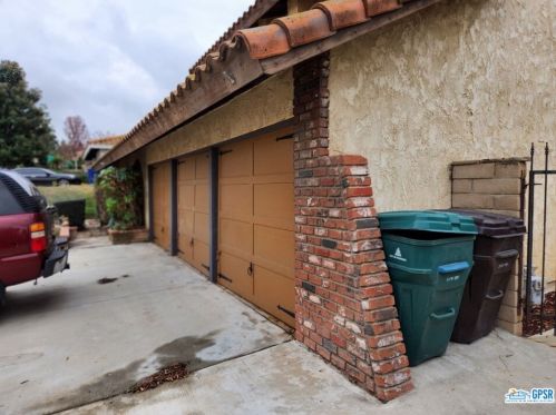 6801 Rycroft Dr, Riverside, CA 92506-5352