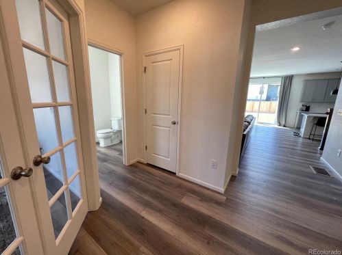15365 Ivy St, Denver, CO 80602-6067