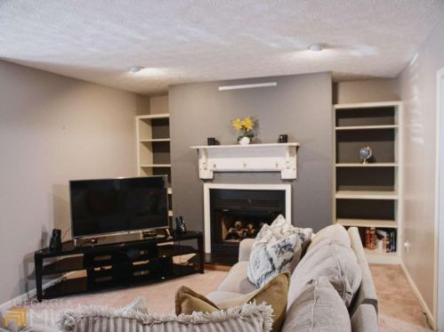 1408 Cumberland Ct, Smyrna GA  30080-8658 exterior