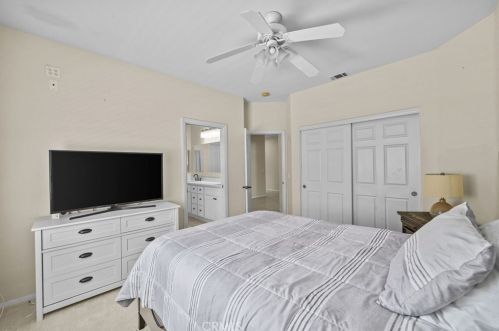 6528 Blackwood St, Riverside CA  92506-6240 exterior