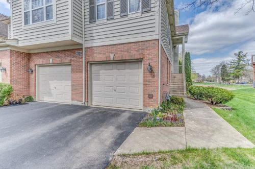 2209 Grove Ct, Naperville, IL 60563-2353