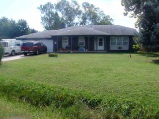 12433 Lynndale St, Wichita, KS 67235-1040