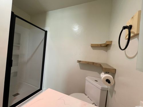 2103 900, Vernal UT  84078-8301 exterior