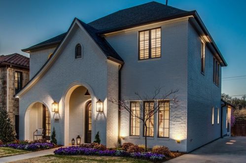 3812 6th St, Fort Worth, TX 76107-2030