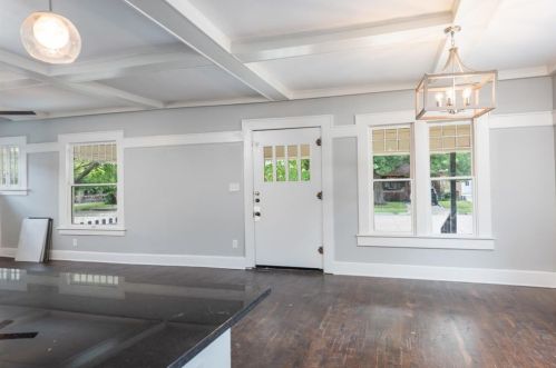 2218 Fairmount Ave, Fort Worth TX  76110-1822 exterior