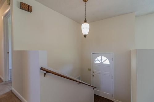 192 Diamond Cir, Lafayette, GA 30728-6763