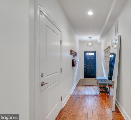 1421 Howard St, Philadelphia PA  19122-3905 exterior