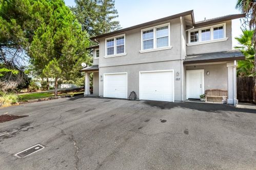 1009 Sibley St, Folsom, CA 95630-3567