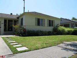 7828 Midfield Ave, Los Angeles, CA 90045-3238