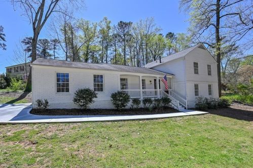 210 Candlestick Ct, Marietta, GA 30067-4902