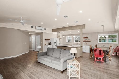 120 Erskine Fry, Seguin TX 78155 exterior