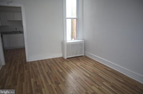 5607 American St, Philadelphia PA  19120-2325 exterior