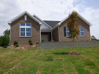 2740 Meadowmont Ln, Fayetteville, NC 28306-7594