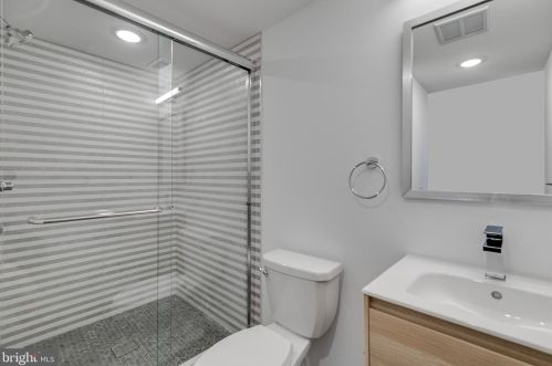 526 24th St, Philadelphia PA  19146-1054 exterior