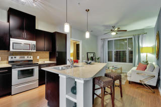 5600 Smu Blvd, Dallas TX  75206-5006 exterior