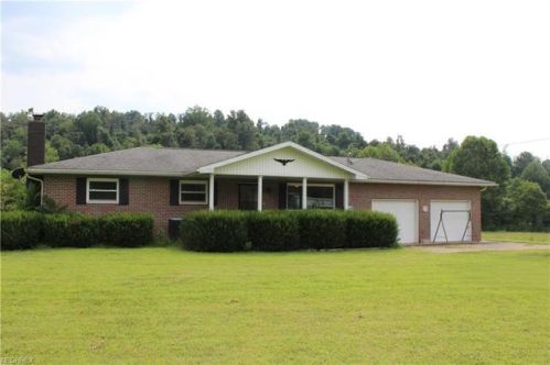 2380 Lee Crk Rd, Belleville WV  26133-8453 exterior