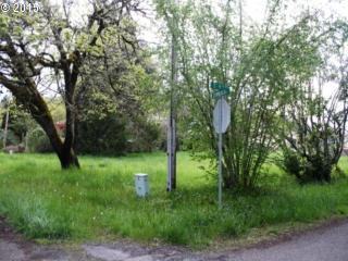 905 Commercial St, Alpine, OR 97456-8409