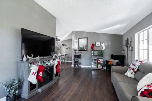 14360 Rios Canyon Rd, El Cajon, CA 92021-2727