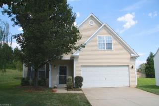 3322 Barnsdale Dr, Jamestown, NC 27282-9576