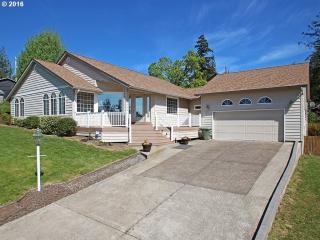 660 Council Crest Ct, Kalama, WA 98625-9404