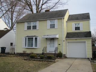 5012 Anderson Rd, Cleveland OH  44124-1008 exterior