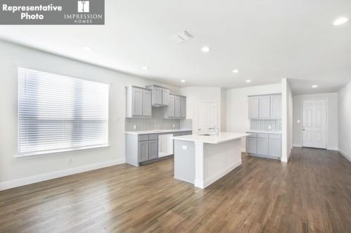 2409 Trickling Crk Dr, Garland TX 75041-2193 exterior