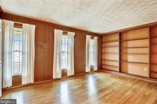 14120 Rippling Brk Dr, Silver Spring MD 20906-2302 exterior