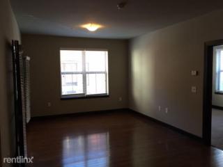 185 Wall St, Columbus OH  43215-4775 exterior