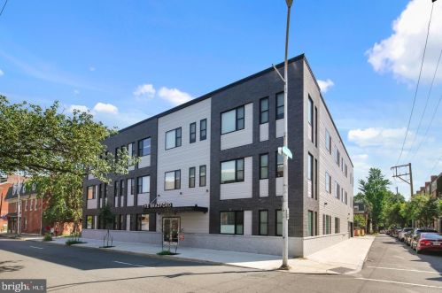 501-09 8th St, Philadelphia PA  19147-0035 exterior