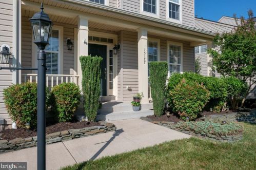 15177 Santander Dr, Gainesville, VA 20155-1832