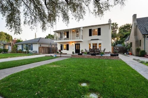 2340 Oakmont Ave, Santa Ana, CA 92706-2026