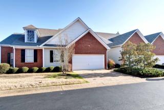 4584 Beacon Hill Dr, Williamsburg, VA