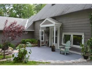 161 Meriden Rd, Lebanon, NH 03766-2528