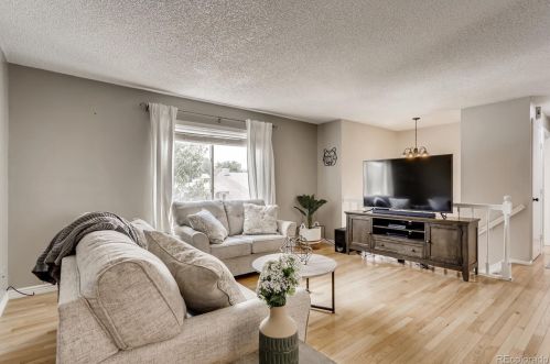 19495 Nassau Dr, Aurora CO  80013-4554 exterior