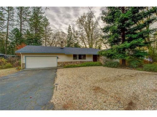 1079 Fairview Dr, Paradise, CA 95969-4013
