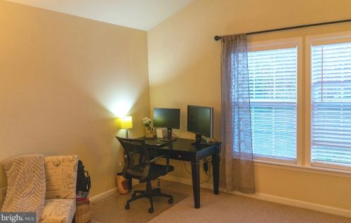 23 Dunlap Dr, Charles Town WV  25414-6512 exterior