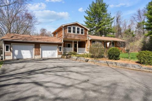 222 Ironmine Rd, Burrillville, RI 02830-1712