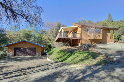 2088 Oak Leaf Ct, Swansboro Country, CA 95667-9553