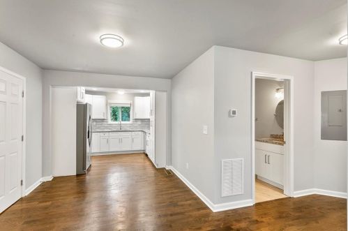 267 Hilltop Dr, Atlanta GA  30341-3703 exterior