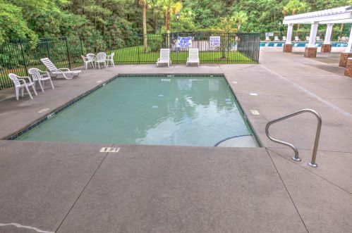 129 Towering Pine Dr, Ladson SC  29456-3701 exterior