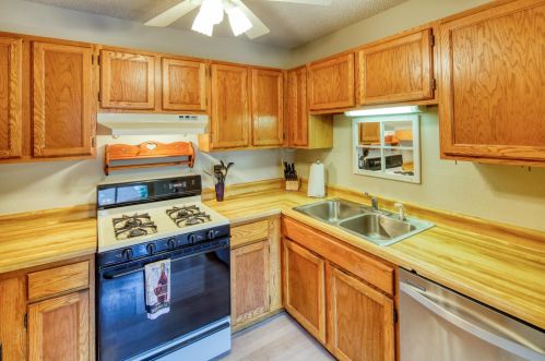 3253 Evergreen Dr, Saint Paul MN  55121-1771 exterior