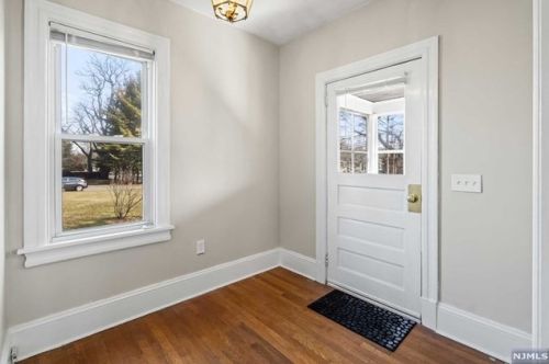 55 Springfield Ave, Berkeley Heights NJ  07922-1335 exterior